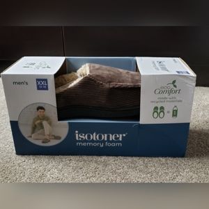 Men's Isotoner Slippers NEW IN BOX Size XXL 13-14